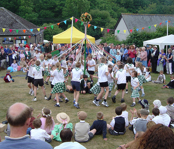 Meavy School Pupils at Oak Fair 2004