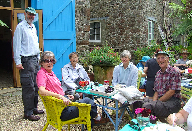 MGS members at Trematon Castle Gardens